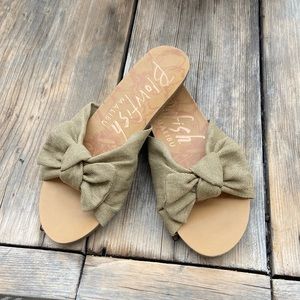 Blowfish Sandals, size 7.5